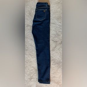 Michael Kors Izzy skinny dark wash jeans